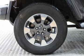 Jeep Wrangler Unlimited Sahara Overland Paket