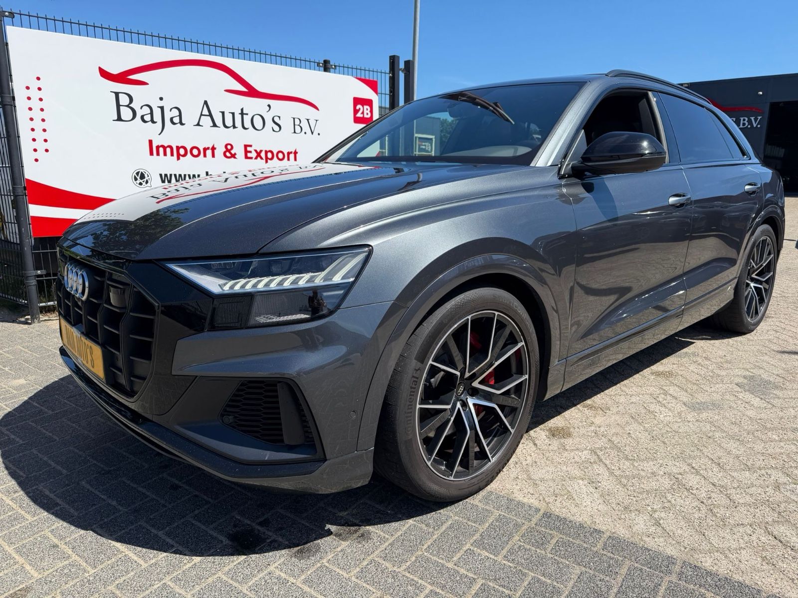AUDI SQ8 4.0 TDI quattro**J-854-DZ*
