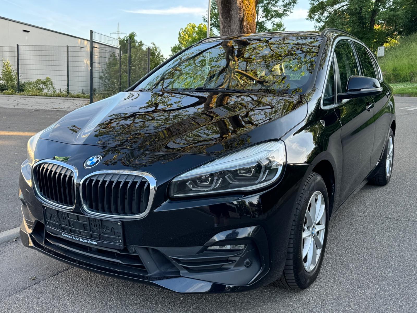 BMW 220 Active Tourer xDrive Automatik HUD Panorama