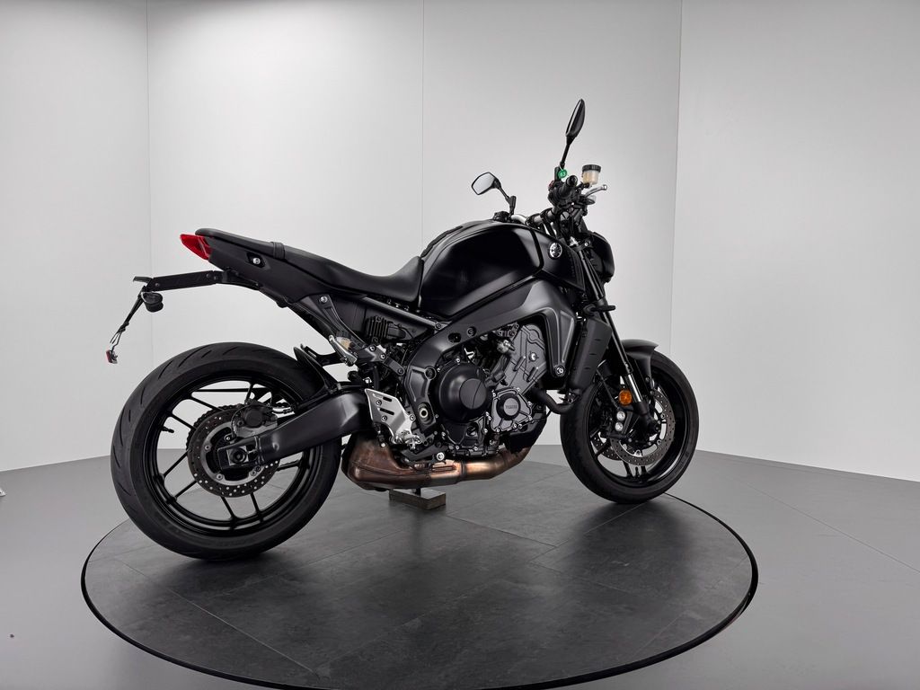 Fahrzeugabbildung Yamaha MT-09 *TOP-ZUSTAND *WENIG KM *1.HAND