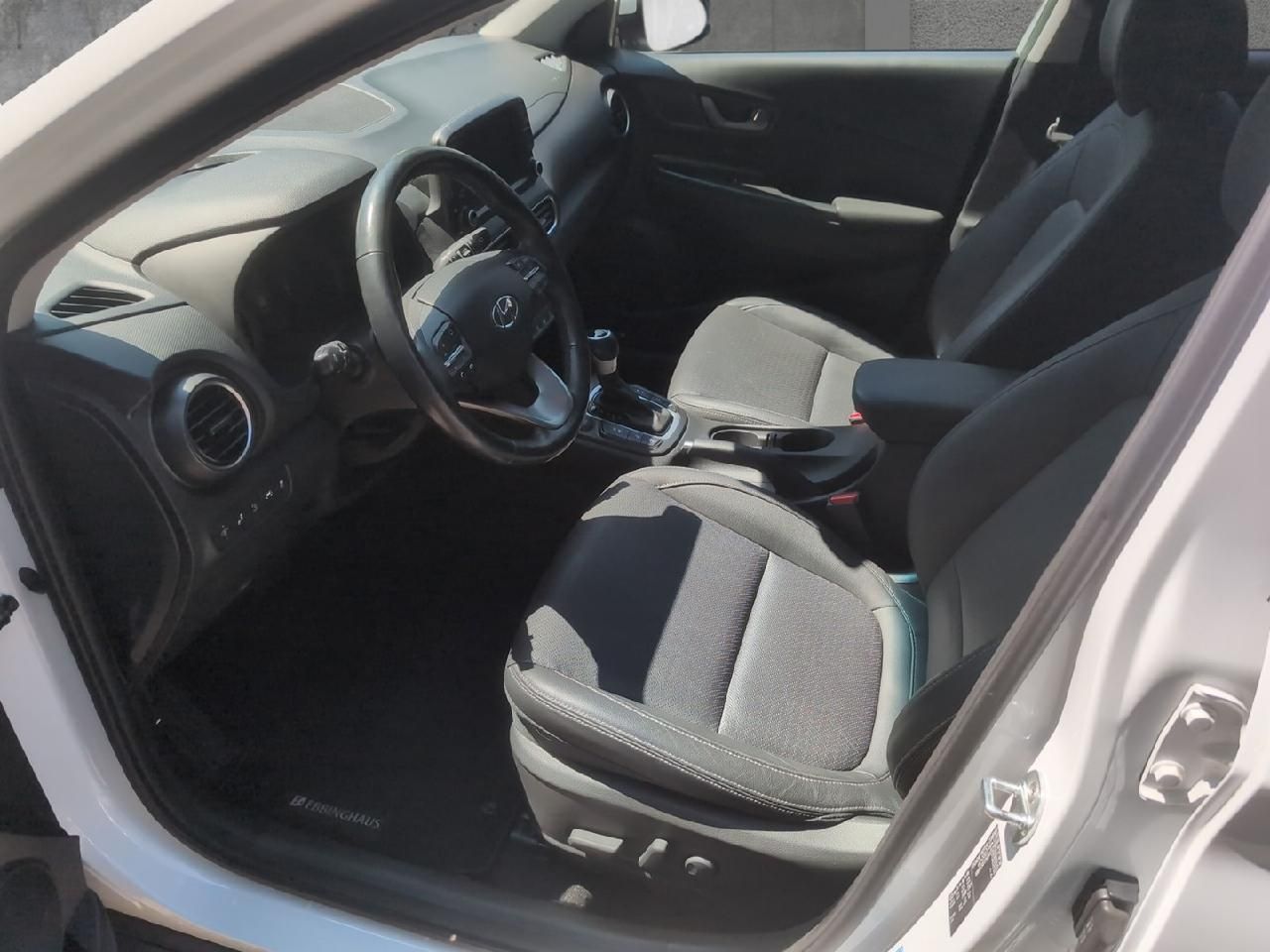 Fahrzeugabbildung Hyundai Premium 2WD