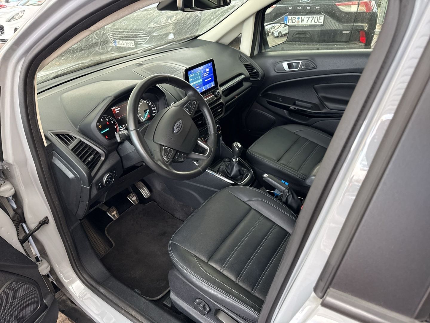 Fahrzeugabbildung Ford EcoSport Active Allwetter Winterpaket B&O NAVI D