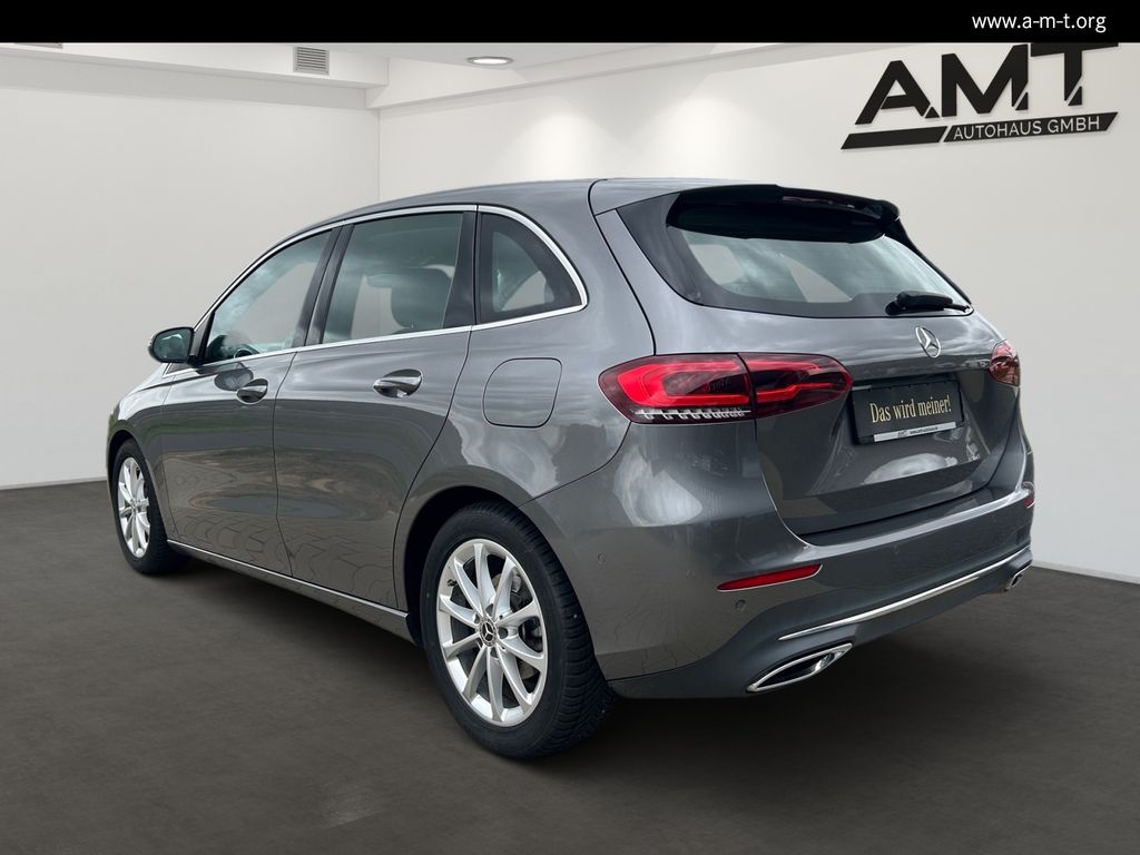 MERCEDES-BENZ B 200