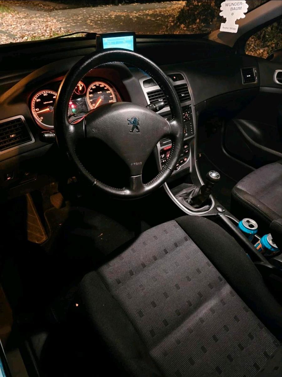 Peugeot 307 2004 — engine 136 HP (100kW)
