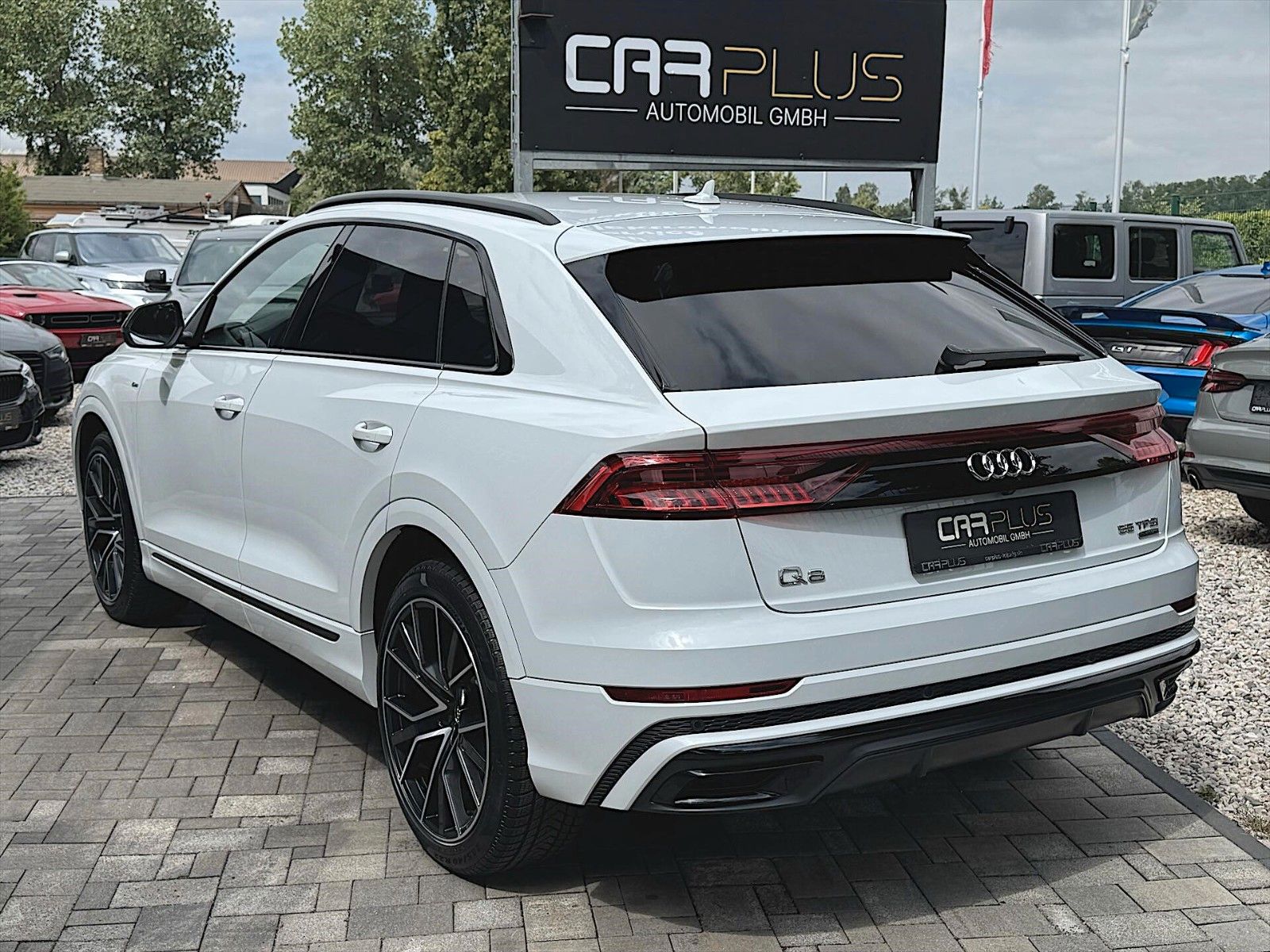 Fahrzeugabbildung Audi Q8 55 TFSI quattro S-Line Plus *ACC*Head Up*22'