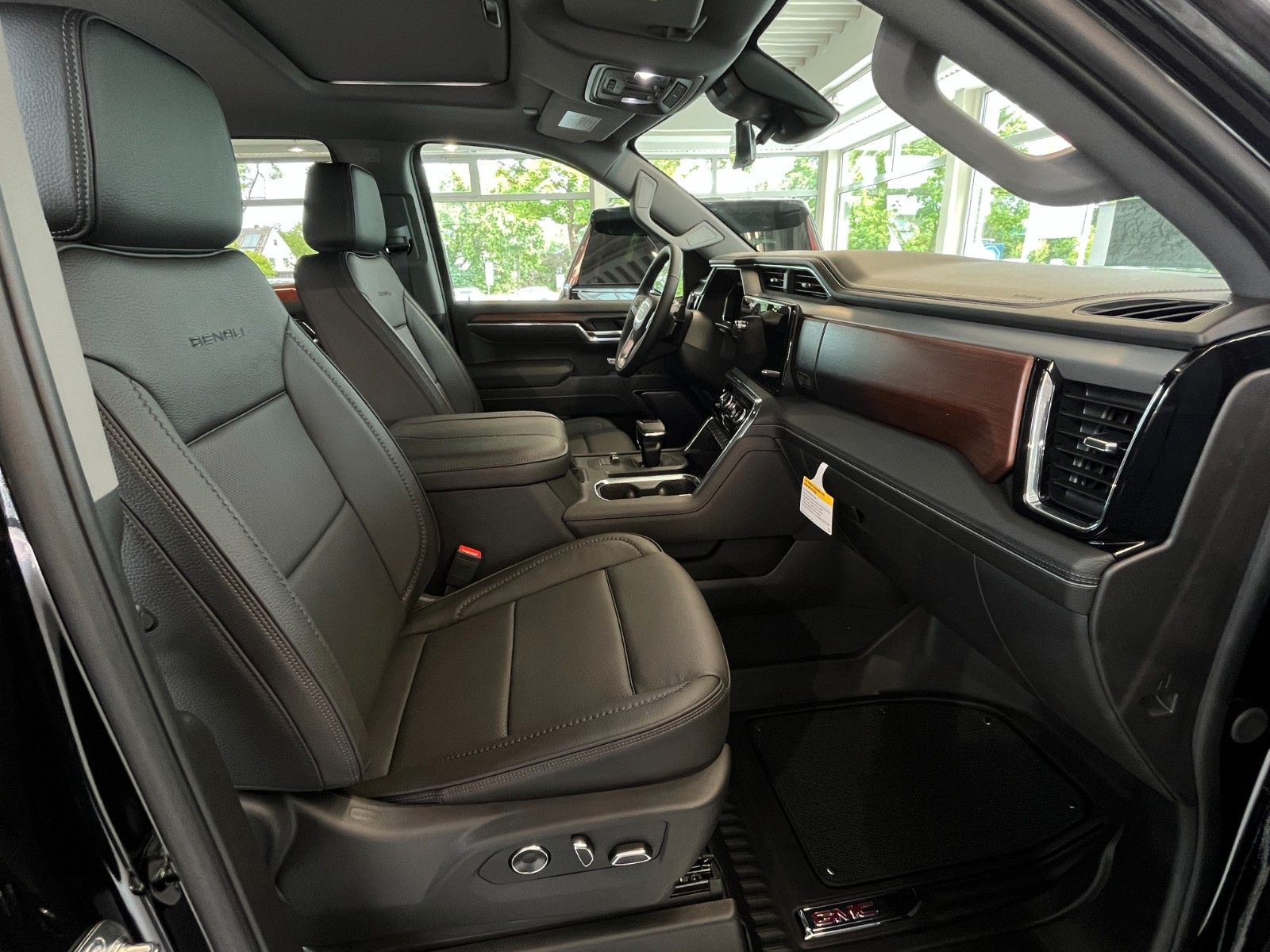 Fahrzeugabbildung GMC Sierra 1500 Denali 6.2 LPG*HeadUp*360°