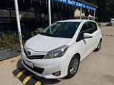 Toyota Yaris 1.0 5 porte Lounge - Toyota Yaris mit Benzin-Antrieb: Lounge