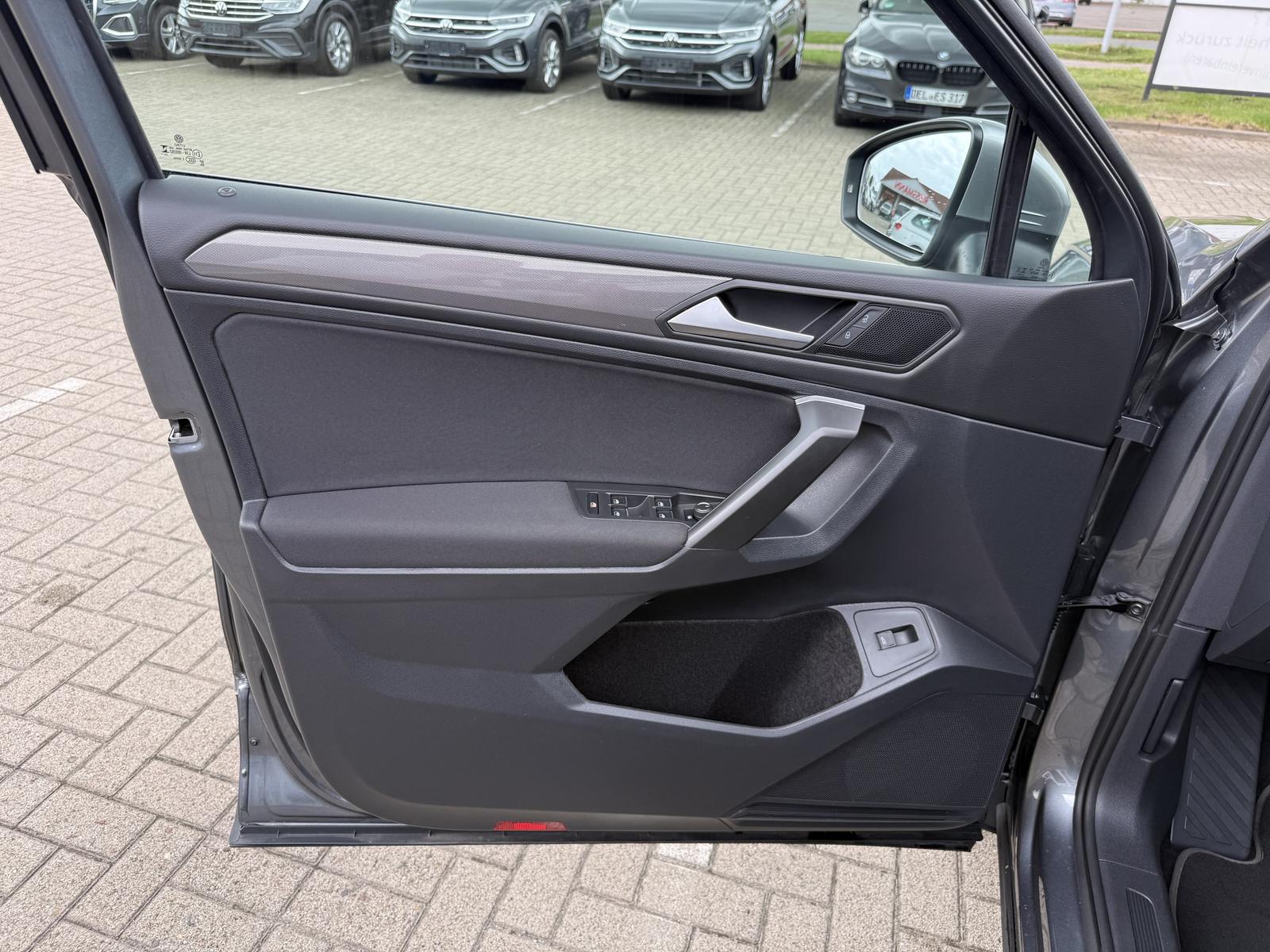 Volkswagen Tiguan Allspace Life,7-Sitzer,Winter,AHK,ACC., миниатюра 16