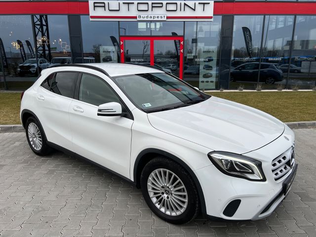 Mercedes-Benz GLA 180