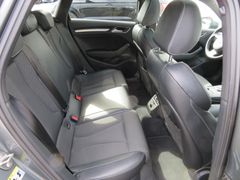 AUDI A3 Sportback 2.0 TDI S-line Sportpaket NavPanACC AUDI A3 Sportback 2.0 TDI S-line Sportpaket NavPanACC