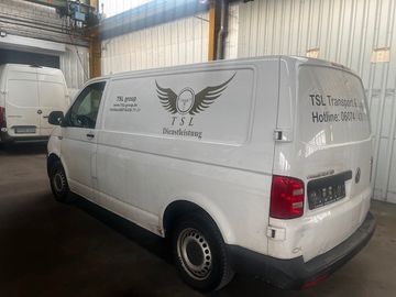 Volkswagen T6 Transporter - 12