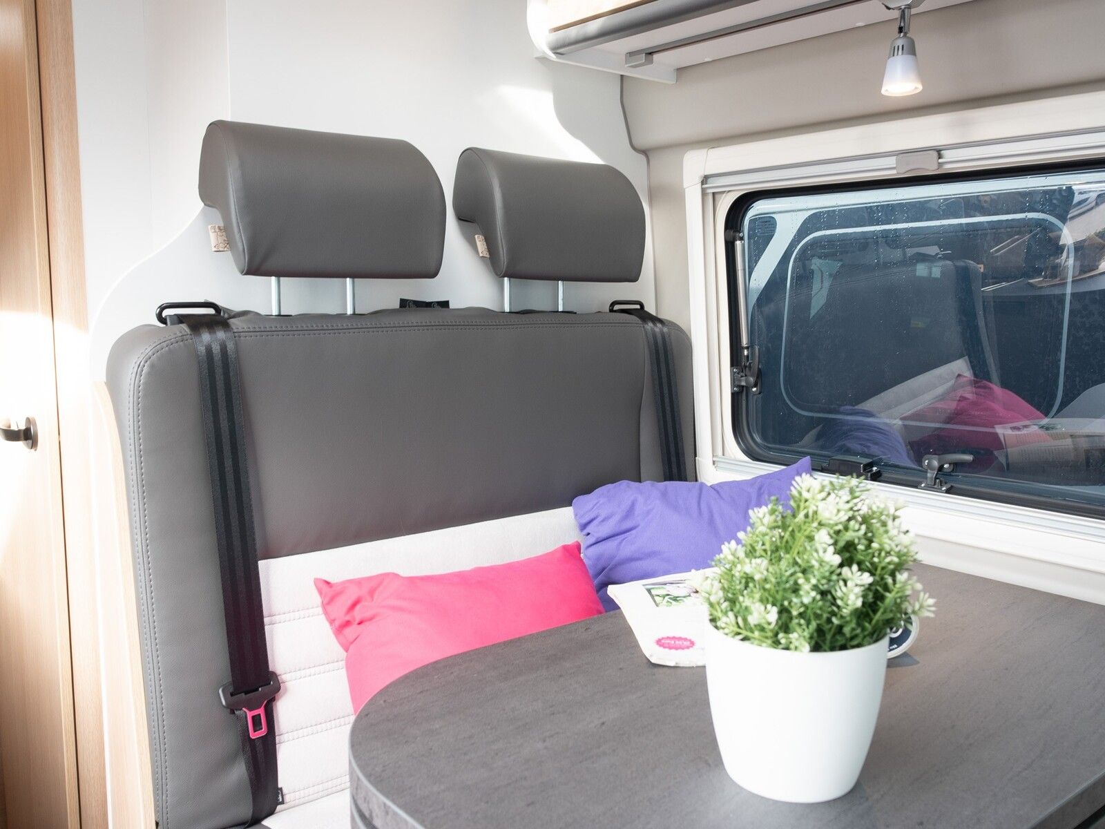 Fahrzeugabbildung Sunlight Adventure Cliff 600 Faltverdunkelung*Markise*uvm