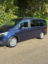 Mercedes-Benz V 220 d lang, blau, 8-Sitzer, Top-Zustand - Mercedes-Benz V-Klasse Gebrauchtwagen in Dortmund