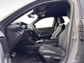Peugeot 2008 1.2 PureTech 130 GT Kam.+KeyLess+LED+Navi