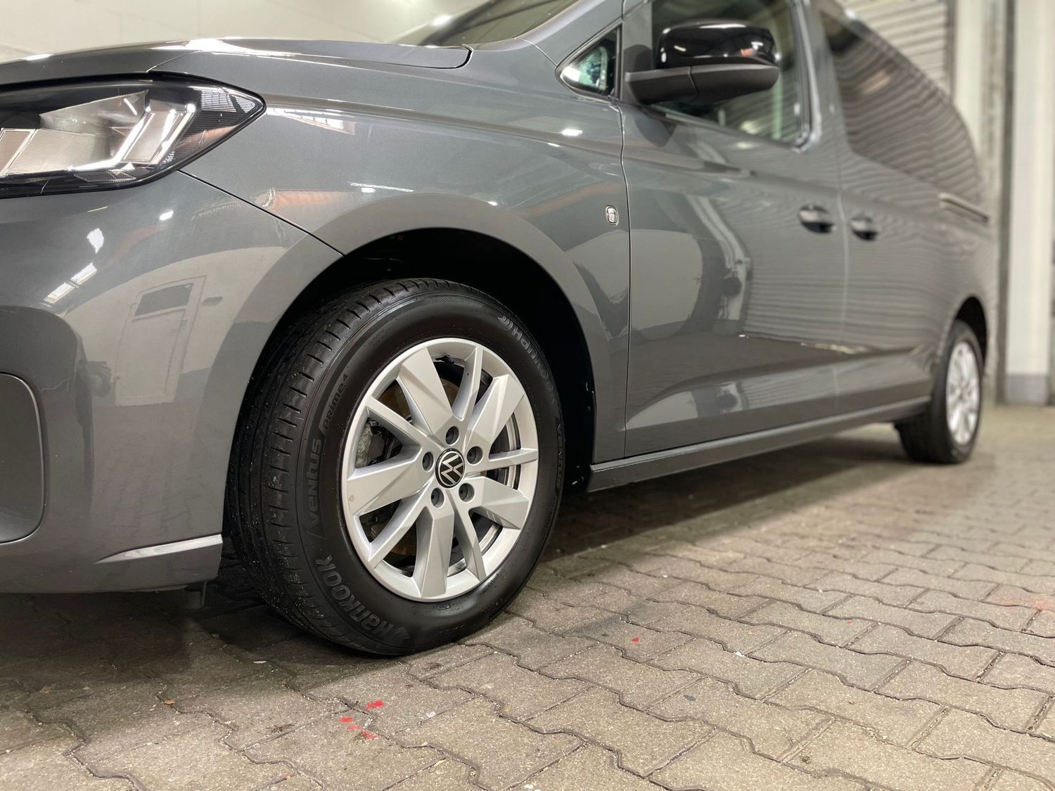 Fahrzeugabbildung Volkswagen Caddy Maxi Live#AHK#Spur#Tempo#PDC#Navi
