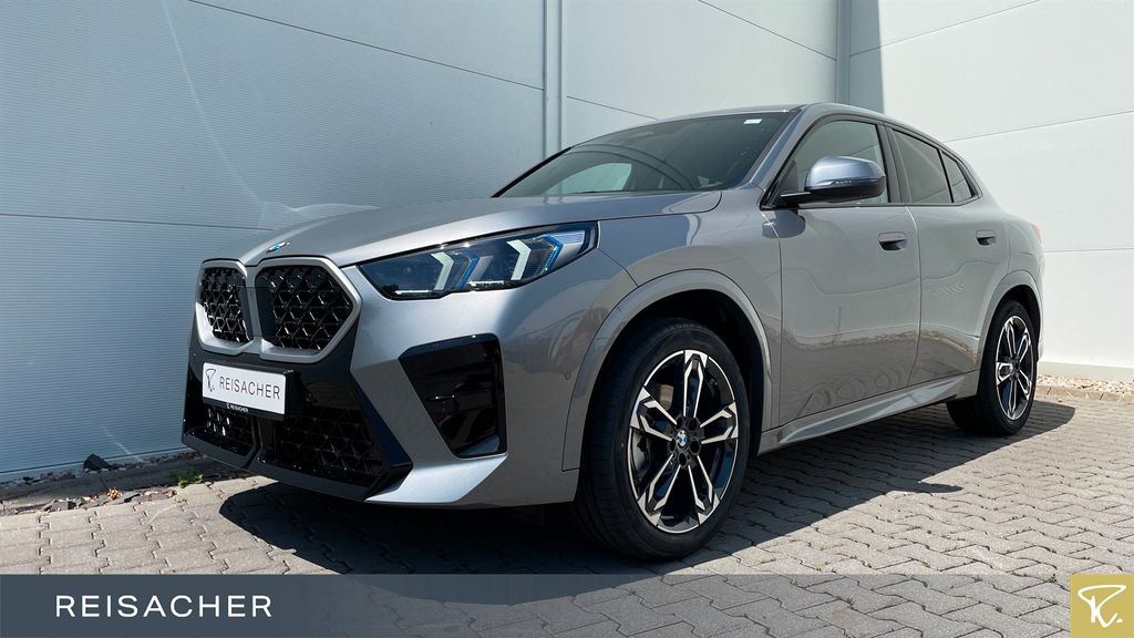 Image of BMW X2