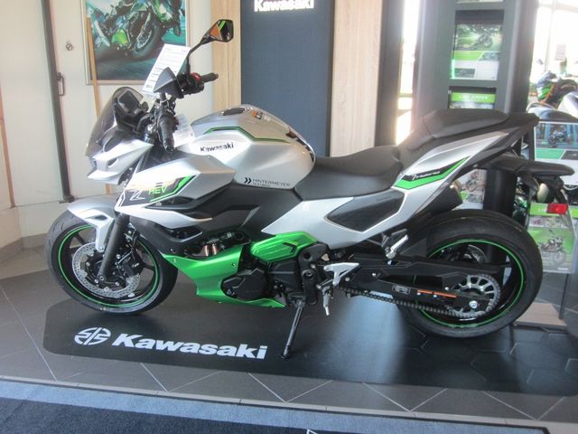 Kawasaki Z7 Hybrid Neuwertig mit Garantie