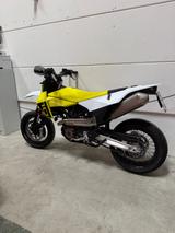 Husqvarna 701 SM  4 Jahre Garantie 