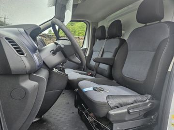 Opel Vivaro - 7