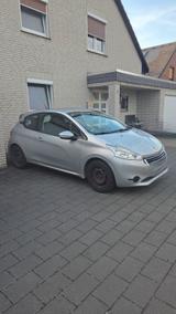 Peugeot 208 - Peugeot 208 mit Diesel-Antrieb: Automatik
