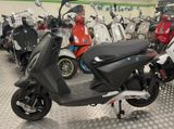 Piaggio 1 ACTIVE 125er E-Roller Akku Mobil bis 100 KM ab - Angebote entsprechen deinen Suchkriterien