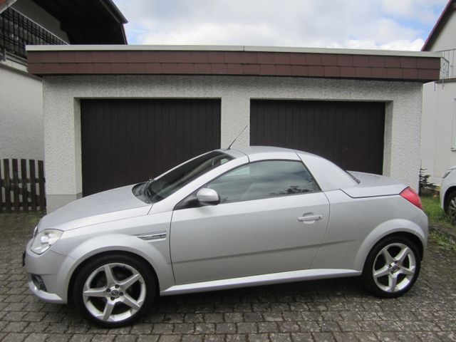 Opel Tigra Twin Top 1.4 Cosmo Leder/SHZ/TüV-2026!!!