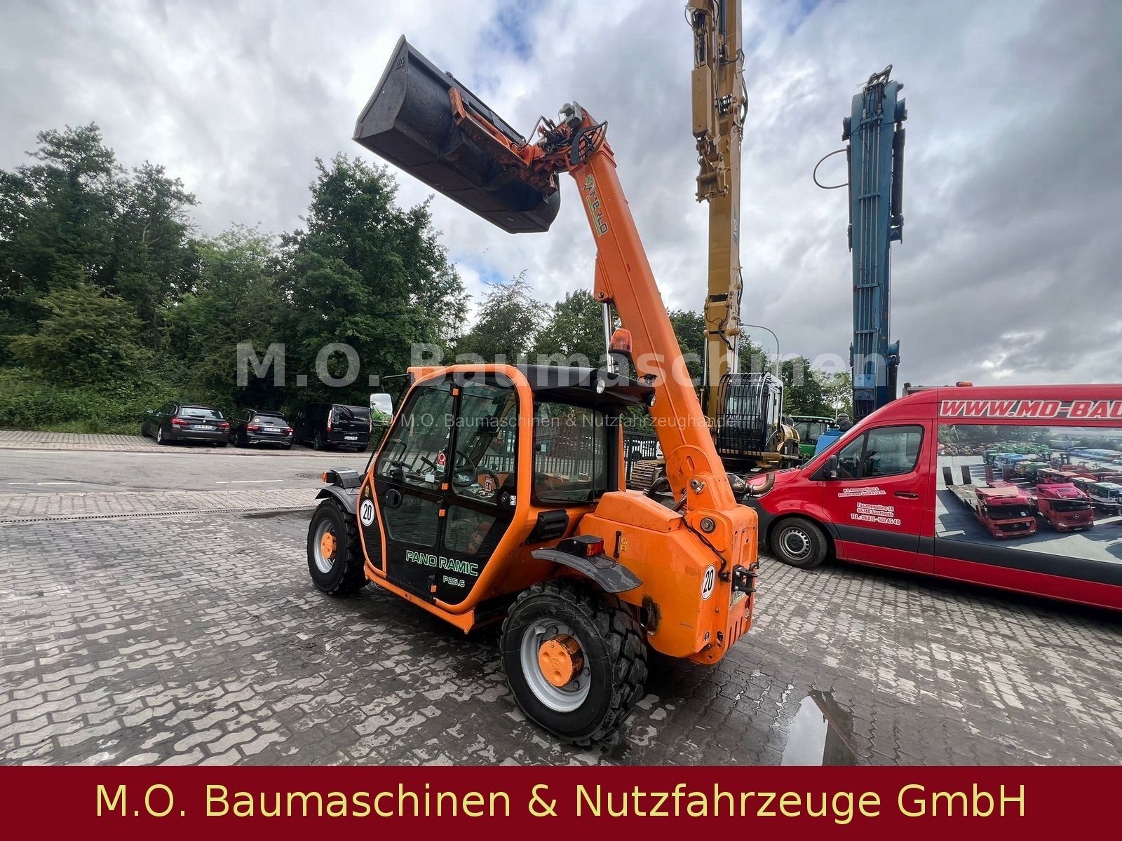 Fahrzeugabbildung Merlo P 25.6 / SW / Palettengabel / Schaufel