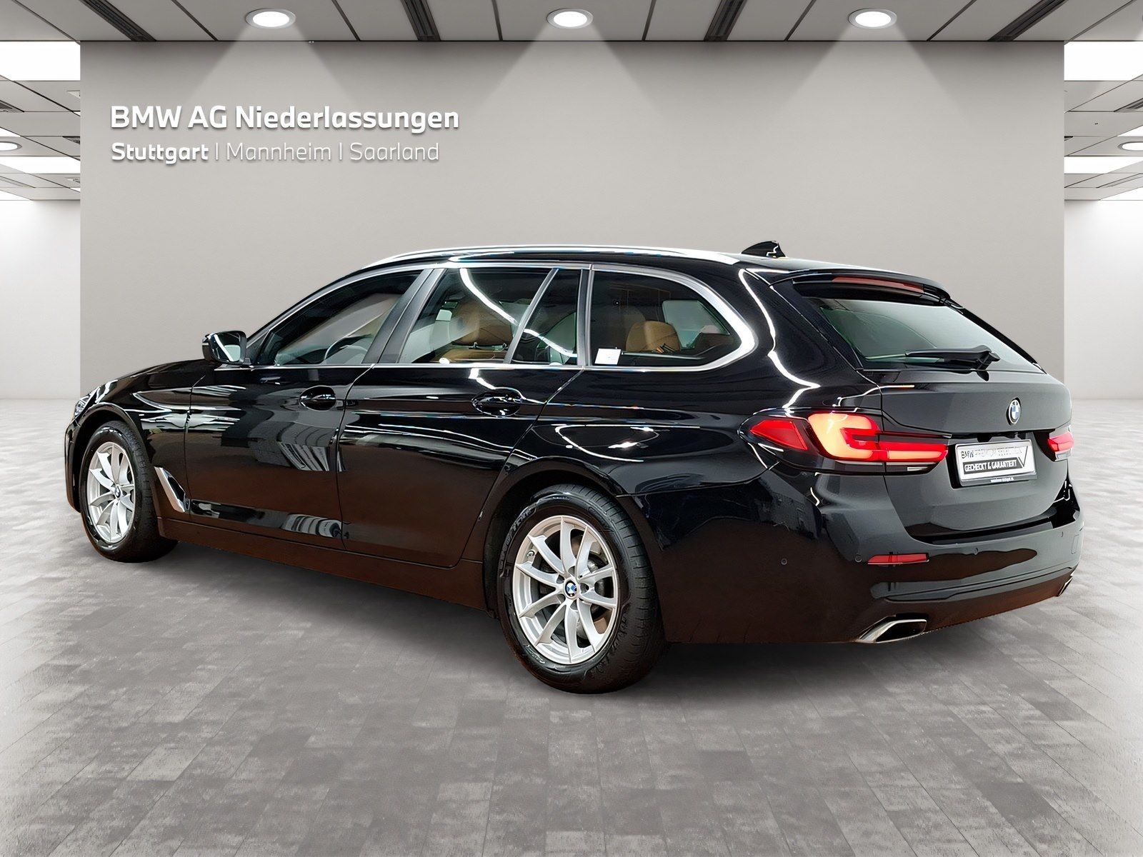 BMW 530d xDrive Touring AHK Driv.Assist.Prof Kamera foto 2