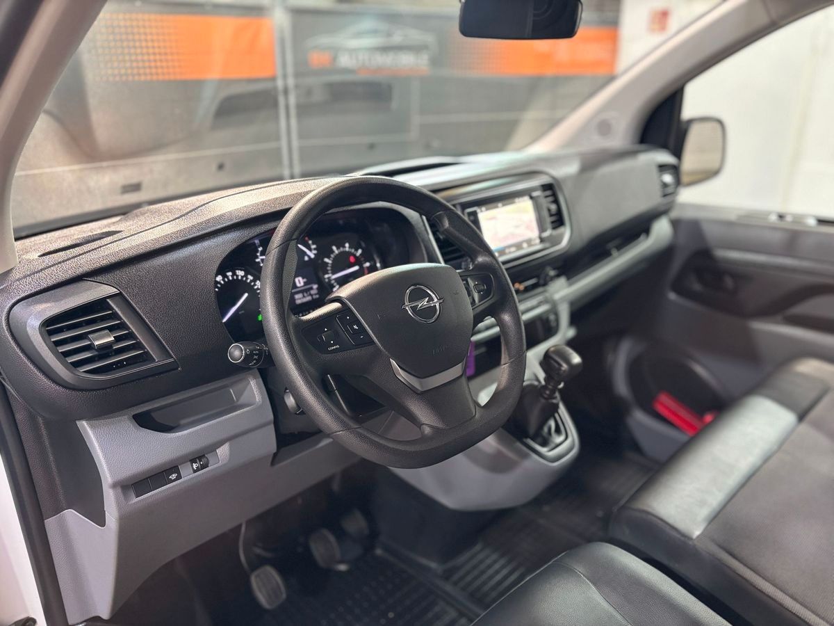 Fahrzeugabbildung Opel Vivaro2.0 D Edition L3 Sortimo#Kamera#Carplay#Kl
