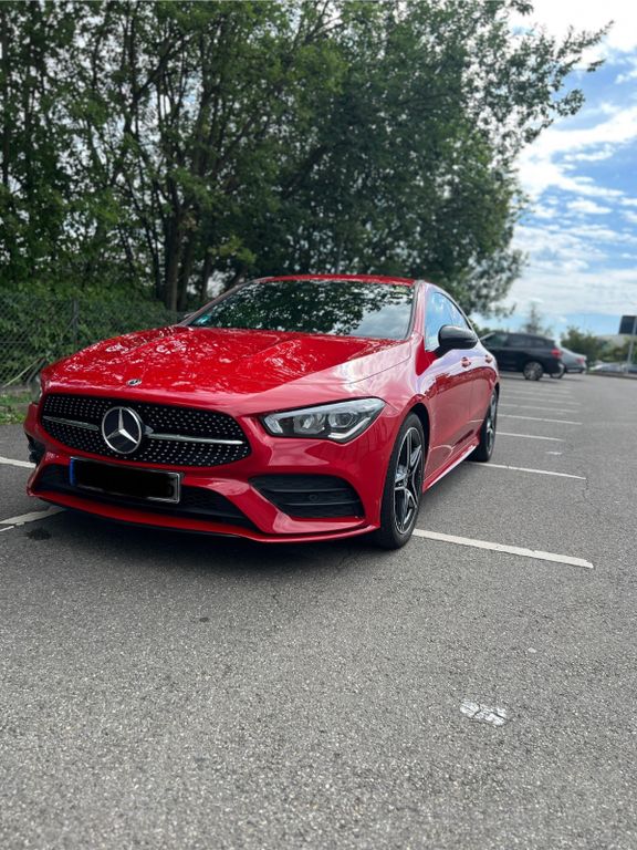 Mercedes-Benz CLA 220