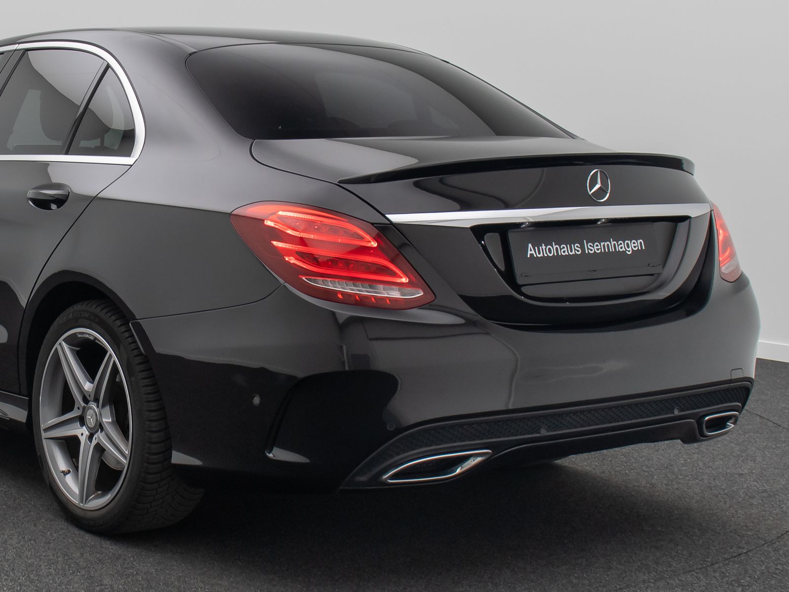 Fahrzeugabbildung Mercedes-Benz C 220 BlueTec/d AMG Line Kamera AHK HUD Sport LM