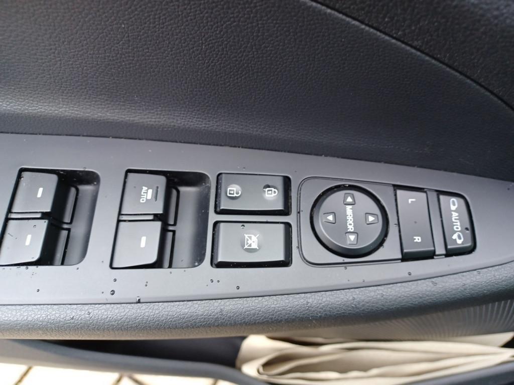 Hyundai Tucson Lederpolster PDC SHZ LEDER KAMERA NAVI