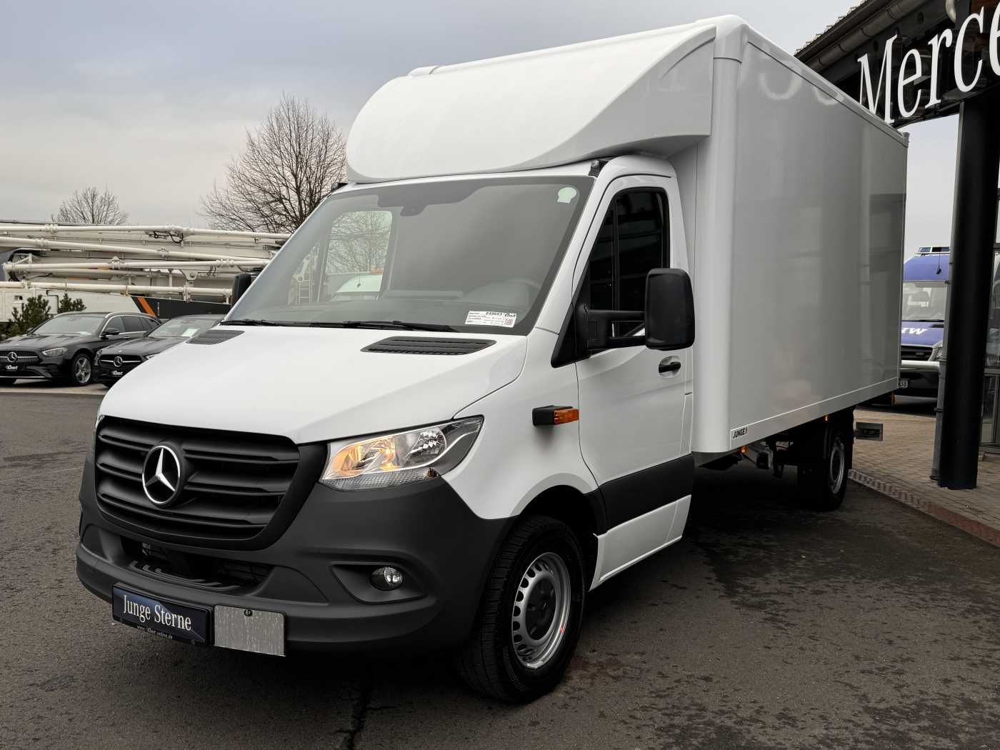 Fahrzeugabbildung Mercedes-Benz Sprinter 317 CDI 4325 Koffer LBW Kamera MBUX SHZ
