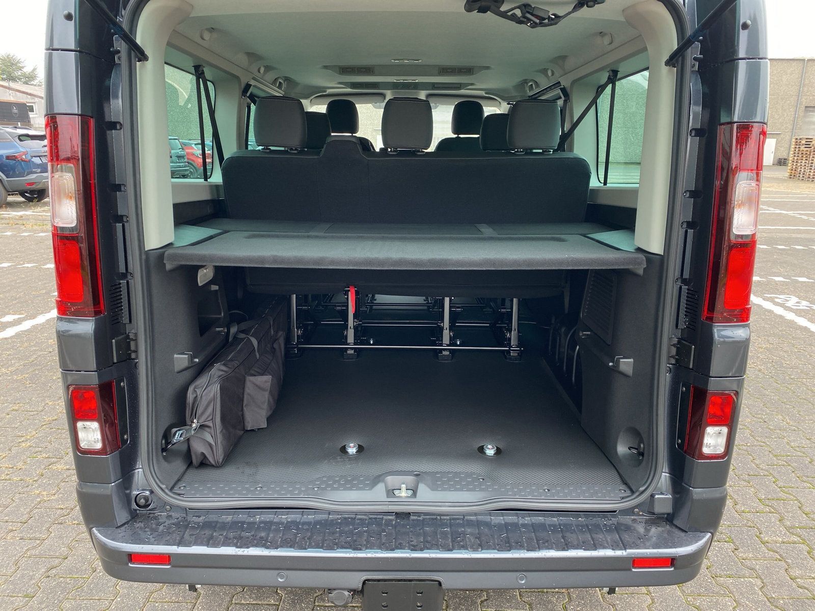 Renault Trafic - Bild 8