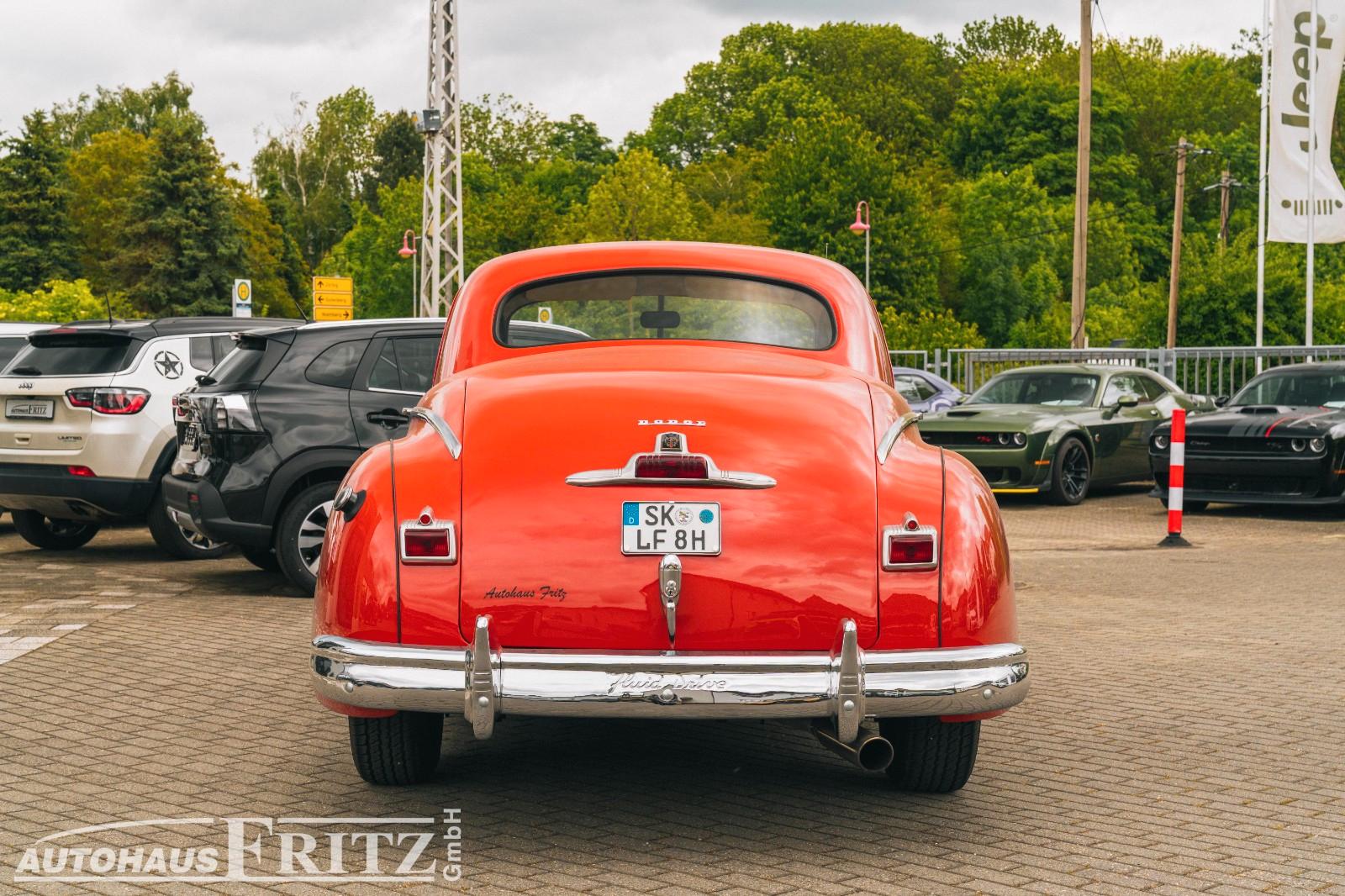 Dodge Custom D24C Coupe - 3,8 6 Zylinder