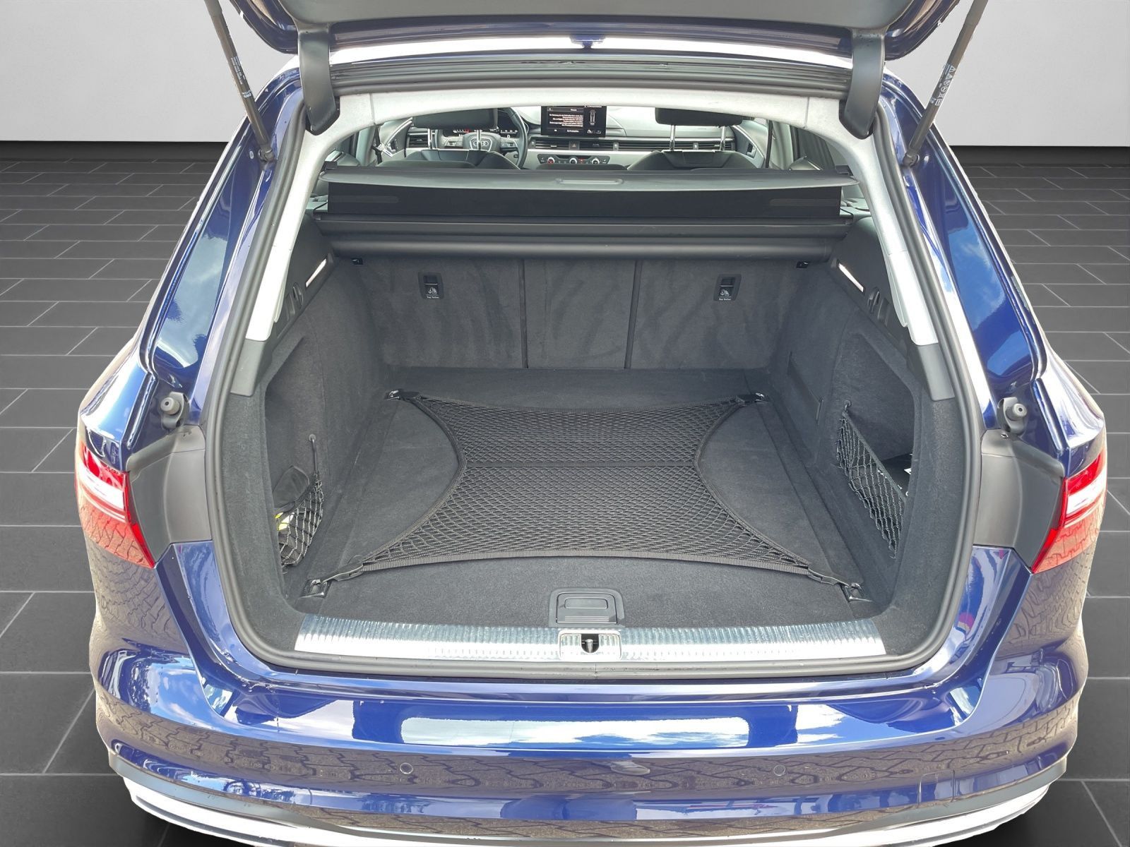 Audi A4 - Bild 14