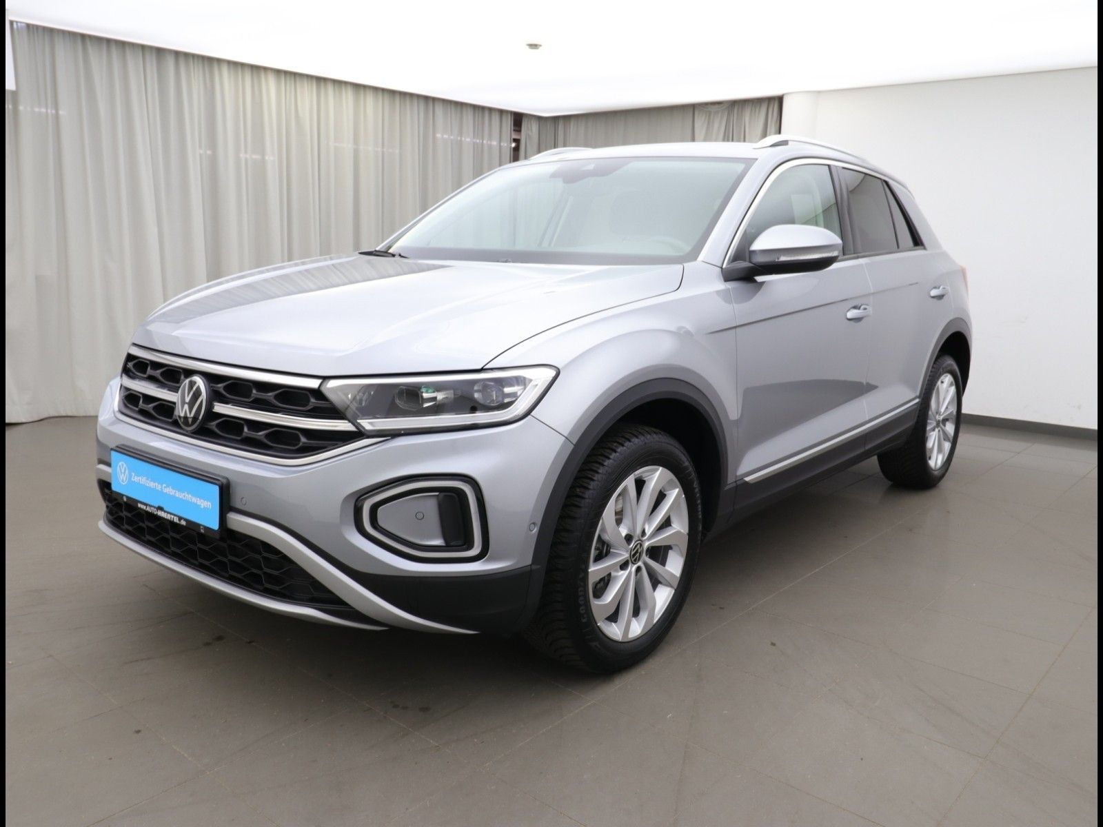 Volkswagen T-Roc - Bild 2