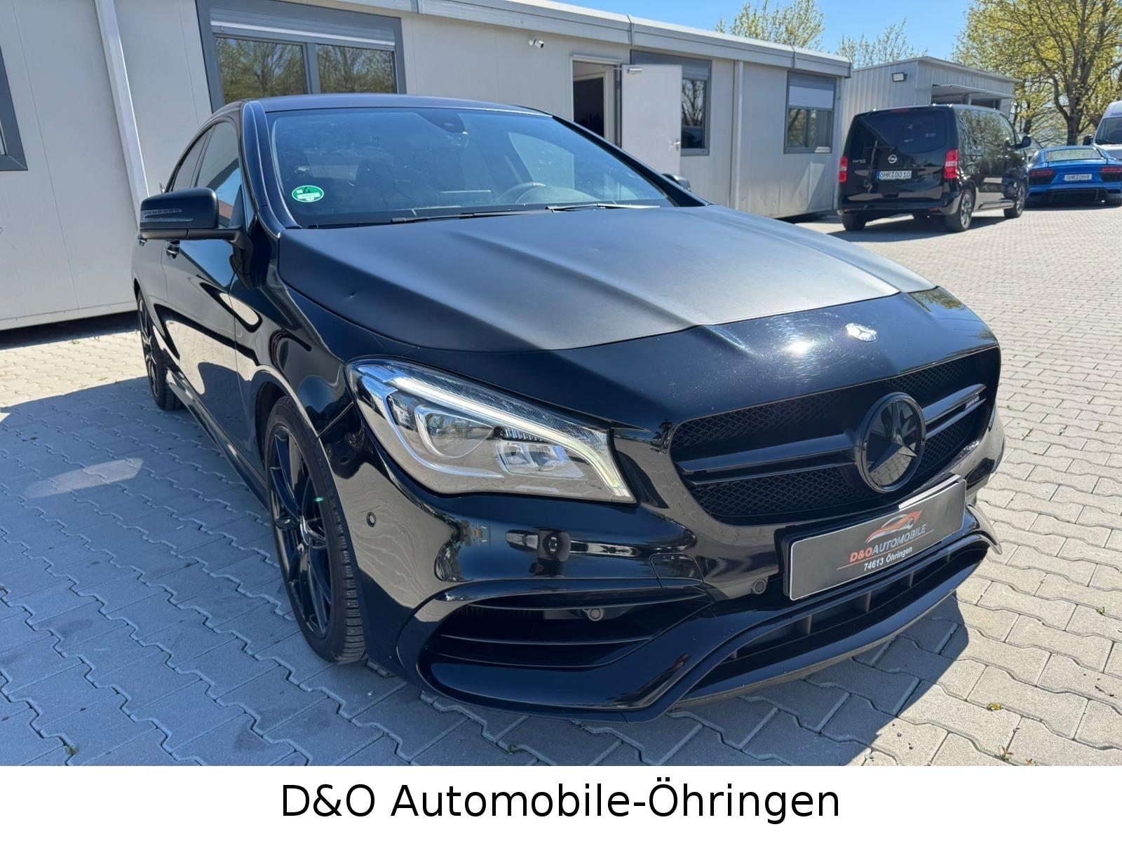 Mercedes-Benz CLA 45 AMG 4Matic AMG Performance Navi Alcantara
