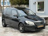Skoda Roomster 1.4 16V Active Plus Edition*TÜV neu - Skoda Roomster: Schwarz