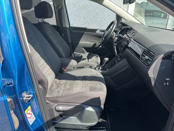 Fahrzeugabbildung Volkswagen Touran 2.0 TDI Highline 7 Sitze LED