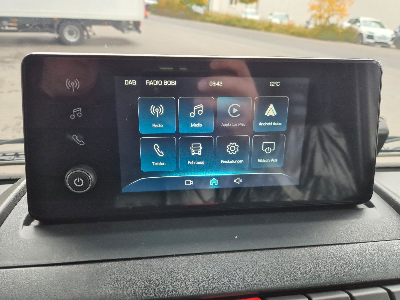 Fahrzeugabbildung Iveco Eurocargo ML75E21/P LBW 3 Sitze Klima