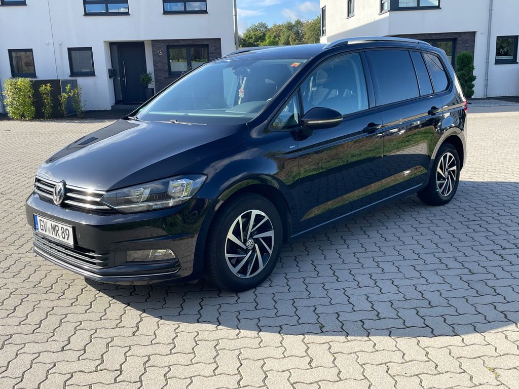 Image of Volkswagen Touran