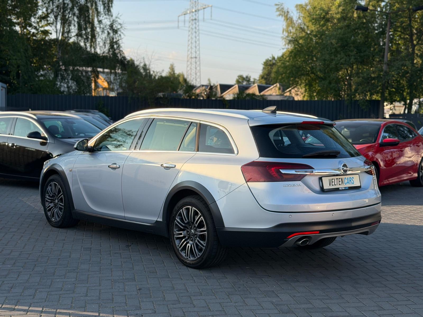 Opel Insignia A CT 4x4*AHK*XENON*SHZ*KAMERA*