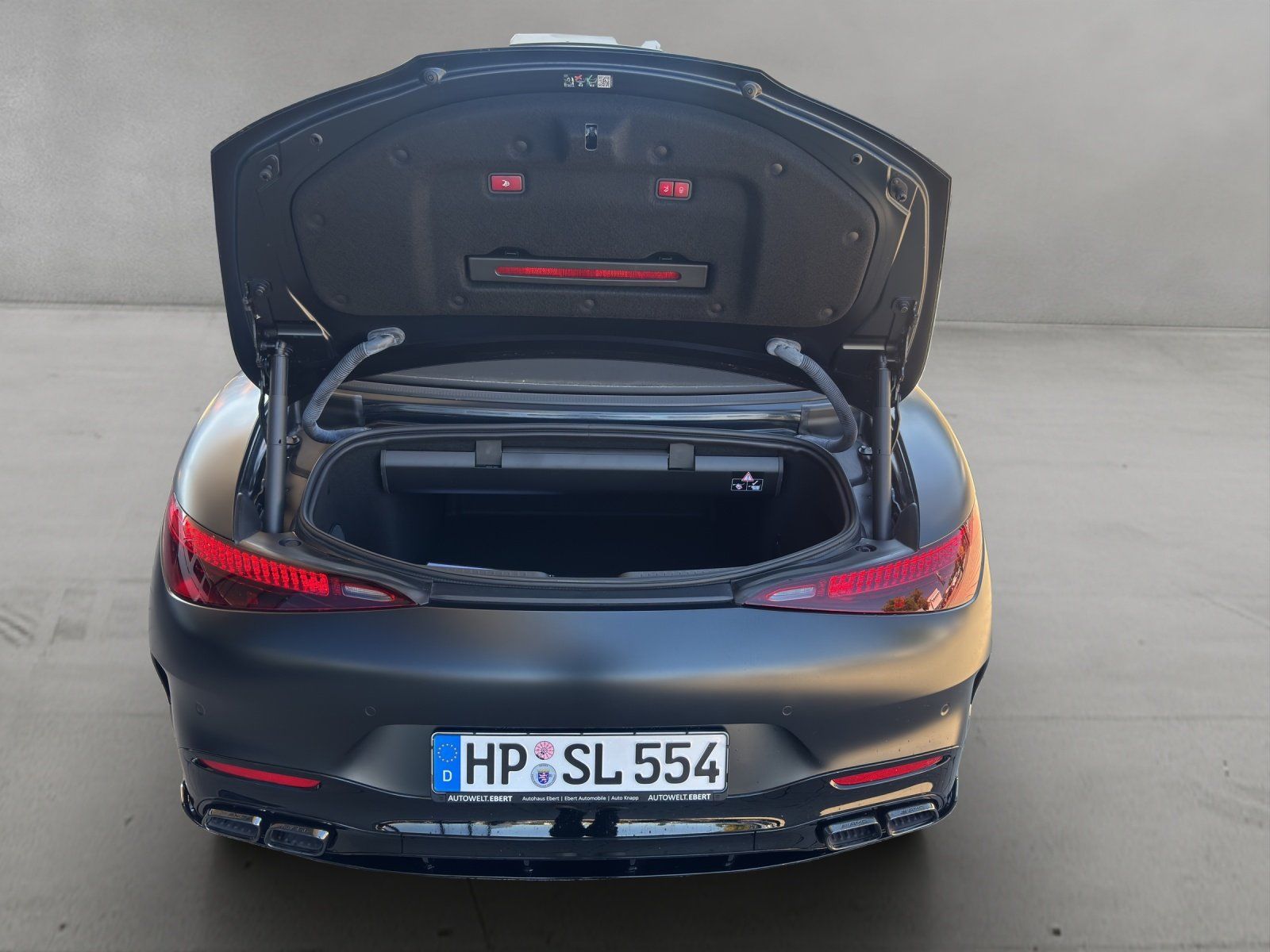 Fahrzeugabbildung Mercedes-Benz SL 55 AMG 4M Aero Distro+ PerfSitz Burme KERAMIK