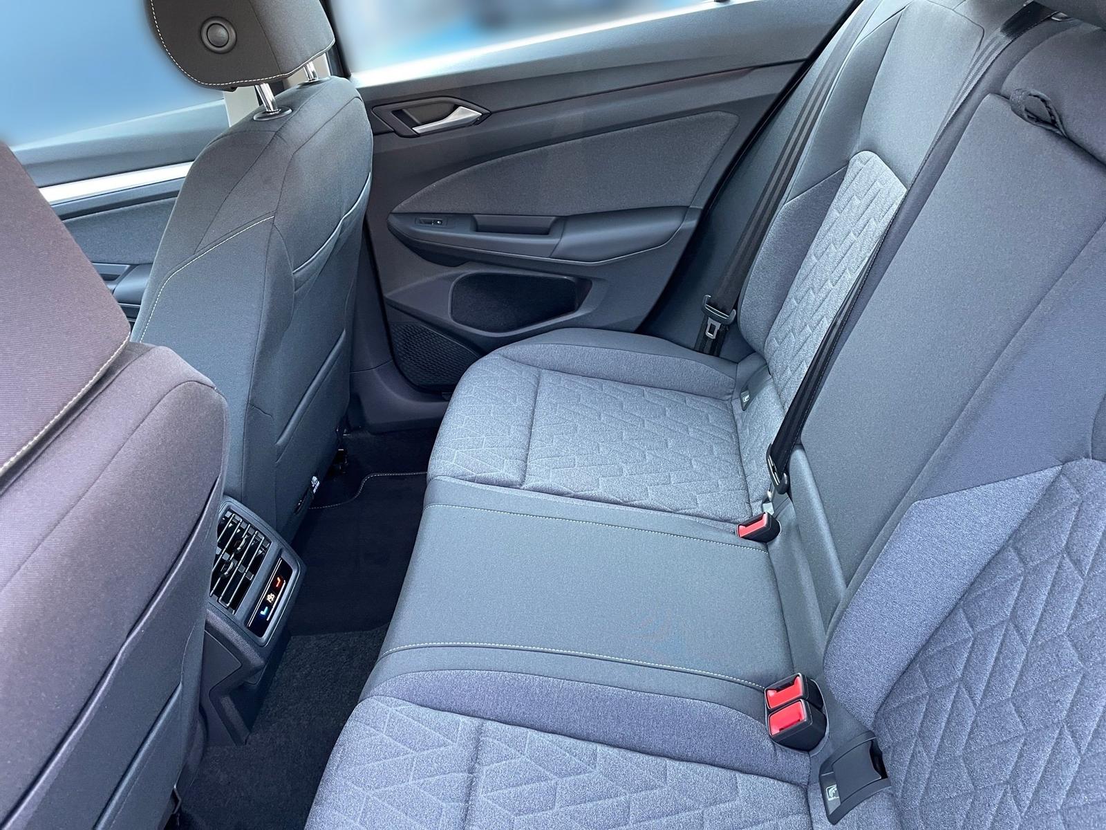 Volkswagen Golf VIII Lim. 1.5 TSI Life *NAVI*KAMERA*SITZHZG, миниатюра 14