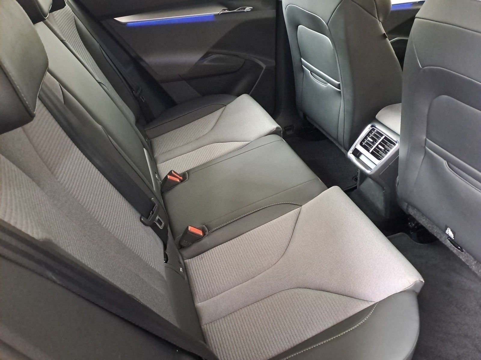 Skoda Enyaq - Bild 14