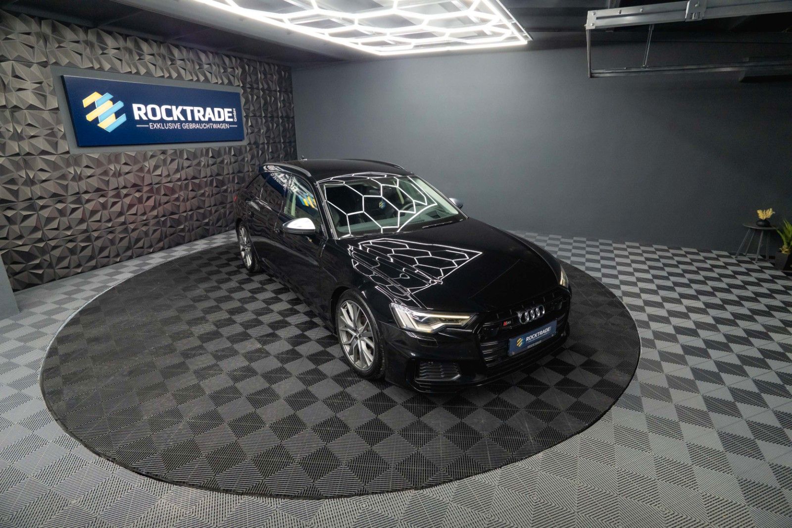Fahrzeugabbildung Audi S6 Avant 3.0 TDI quattro *ACC*Head Up*LED*B&O*