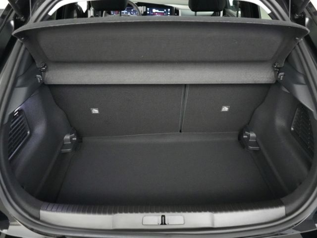 Mokka B ELEGANCE AT+NAVI+RÜCKFAHRKAMERA+LED-SCHE