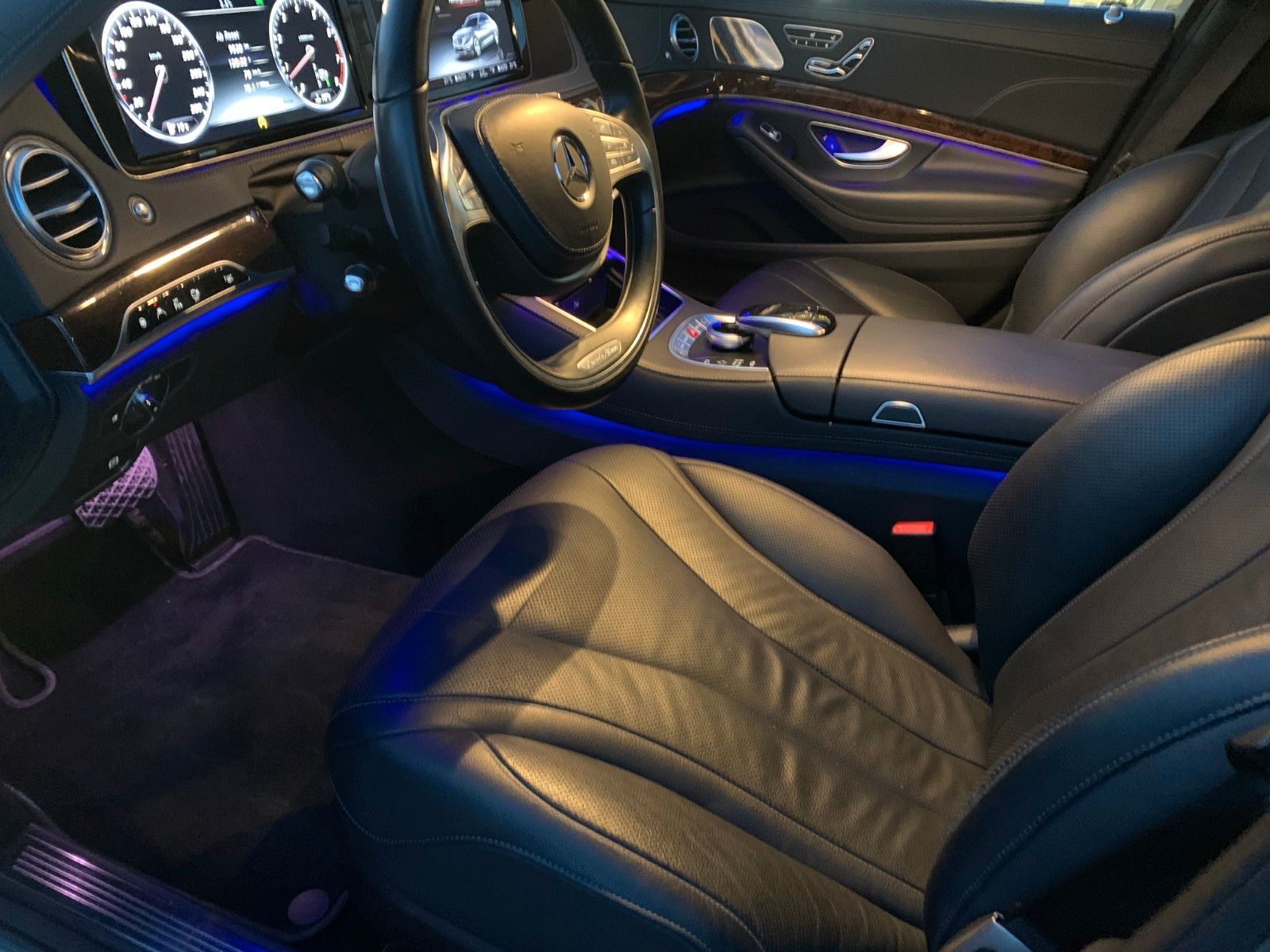Mercedes-Benz S 500 4Matic foto 5