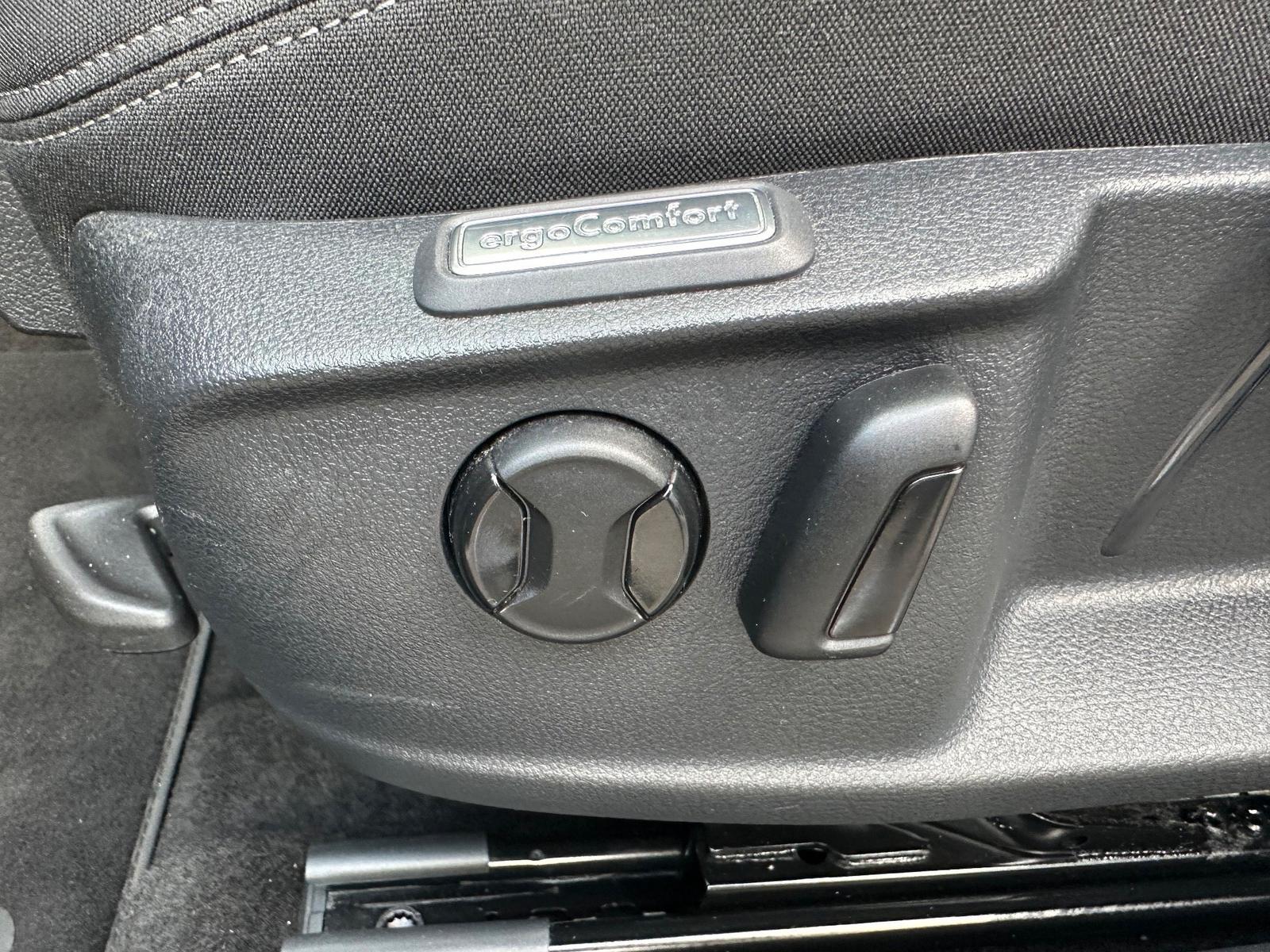 Volkswagen Passat 2.0 TDI Business NAV+LED+PANORAMA, миниатюра 19